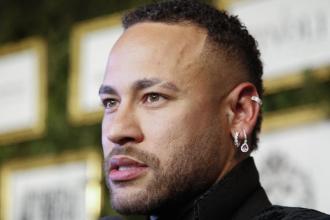 Jogadores reagem ao retorno de Neymar aos gramados: 'Futebol voltou'