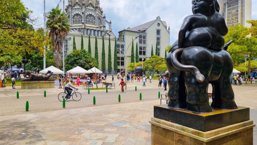 Botero square Créditos: depositphotos.com / markpittimages.gmail.com