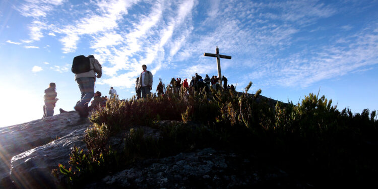 Pico da Bandeira MG - Créditos Marcio Eduardo Rodrigues Flickr