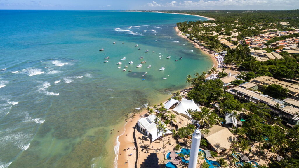 Praia do Forte, Bahia Créditos: depositphotos.com / gustavofrazao