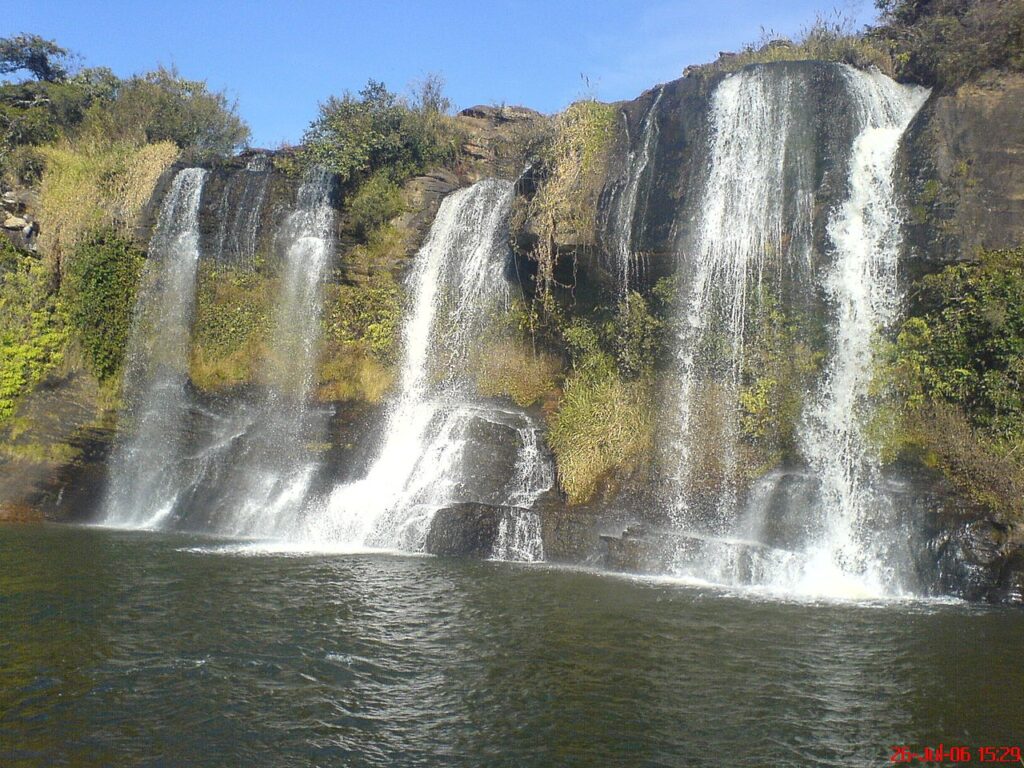 cachoeiras em Minas Gerais - Carrancas - Wikimedia Commons