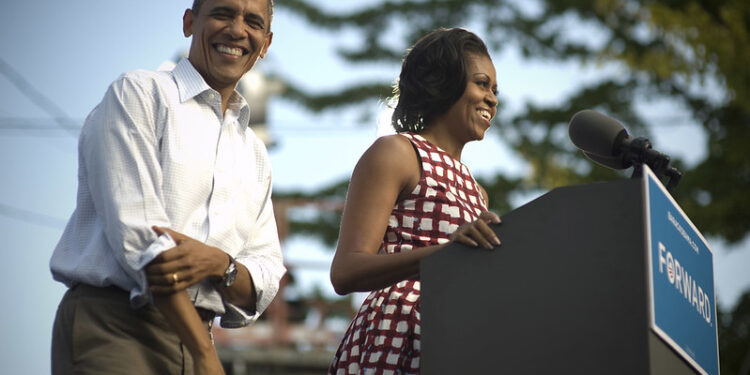 fortuna de Barack e Michelle Obama - crédito - Photograph by Scout Tufankjian for Obama for America - flickr