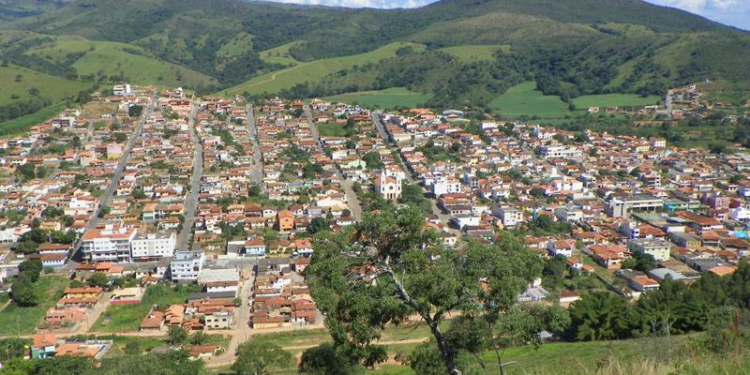 Como Capitólio Se Tornou o Paraíso do Lago de Furnas e da História Mineira!