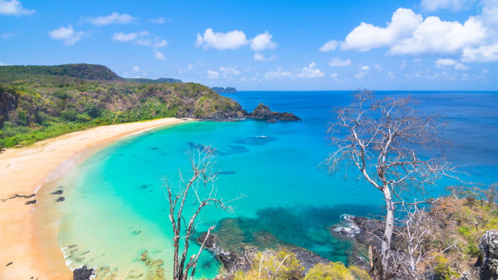 Descubra as Praias Mais Incríveis do Brasil e Surpreenda-se!