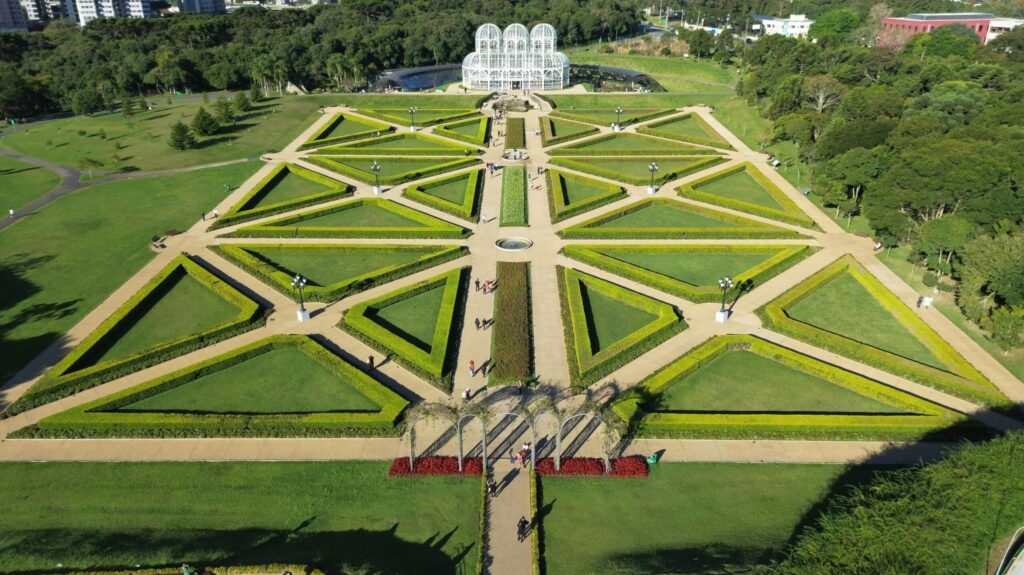 Descubra o Refúgio Verde que Encanta Visitantes e Preserva a Natureza!