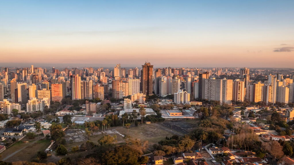 Drones chegam a Curitiba e prometem transformar o setor logístico