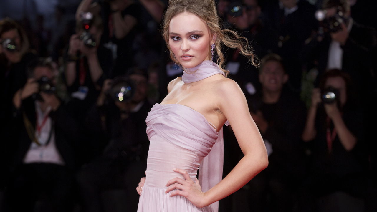 Lily-Rose Depp: Filha de Johnny Depp Faz Revelações Chocantes Sobre Sua Carreira!